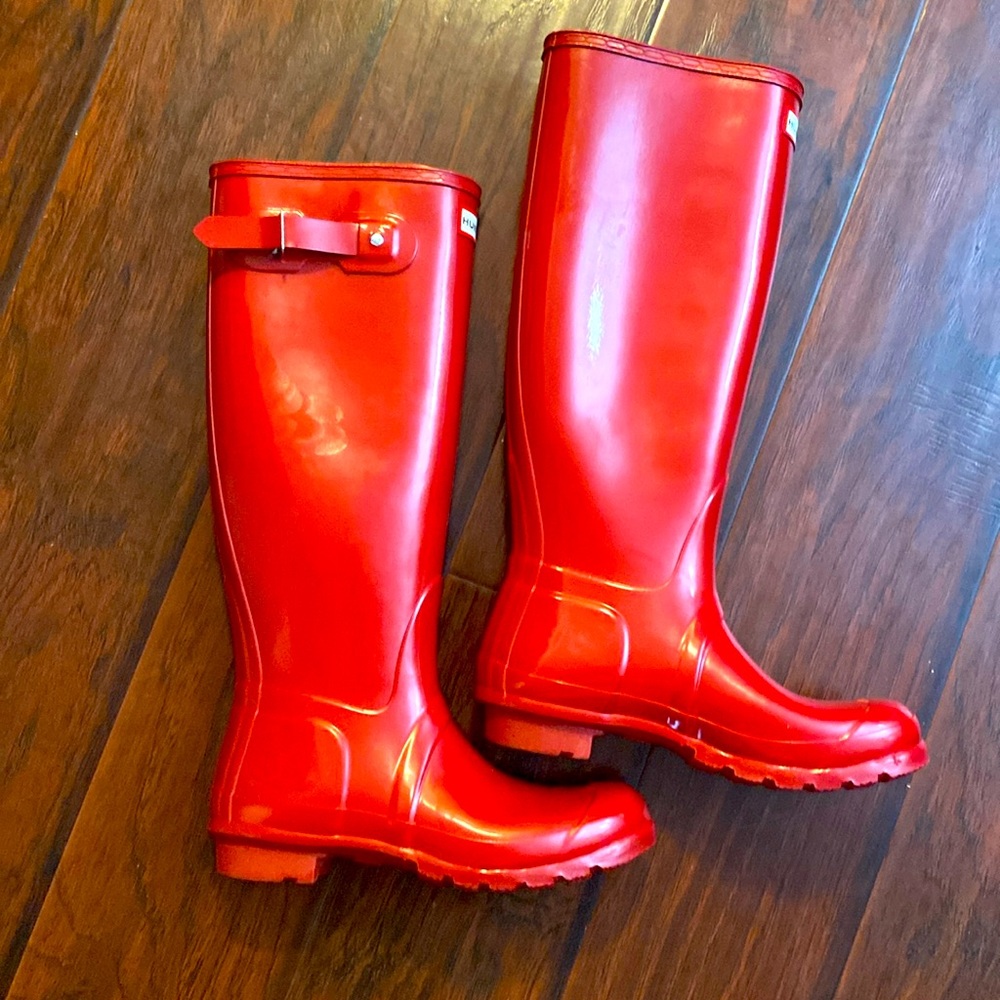 Hunter Original High Gloss Waterproof Boot (Women) size 8